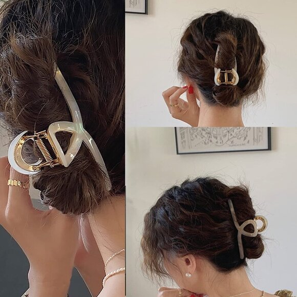 Disney Christmas 2025 Lil Rin Rin Plush Badge Red New